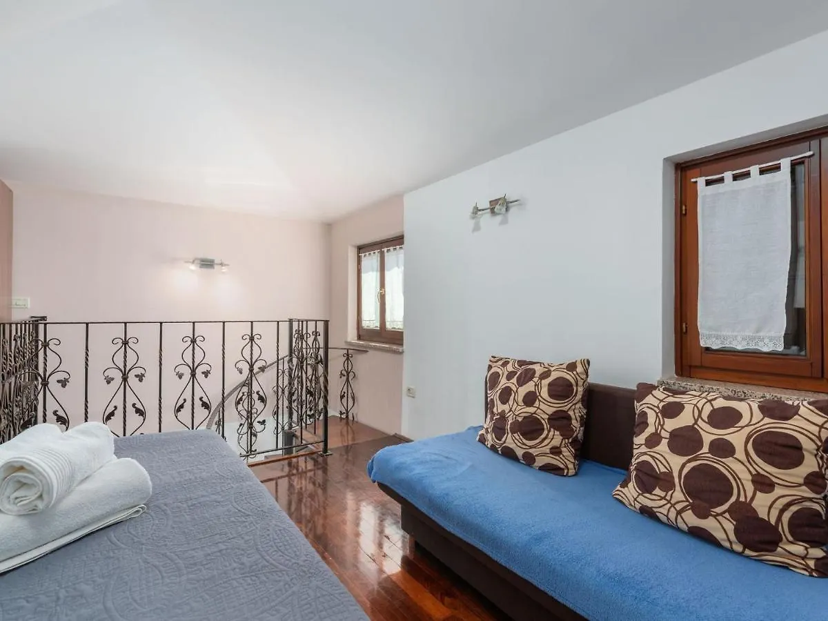 Holiday home Adorable Holiday House With Private Pool Filipac Croatia