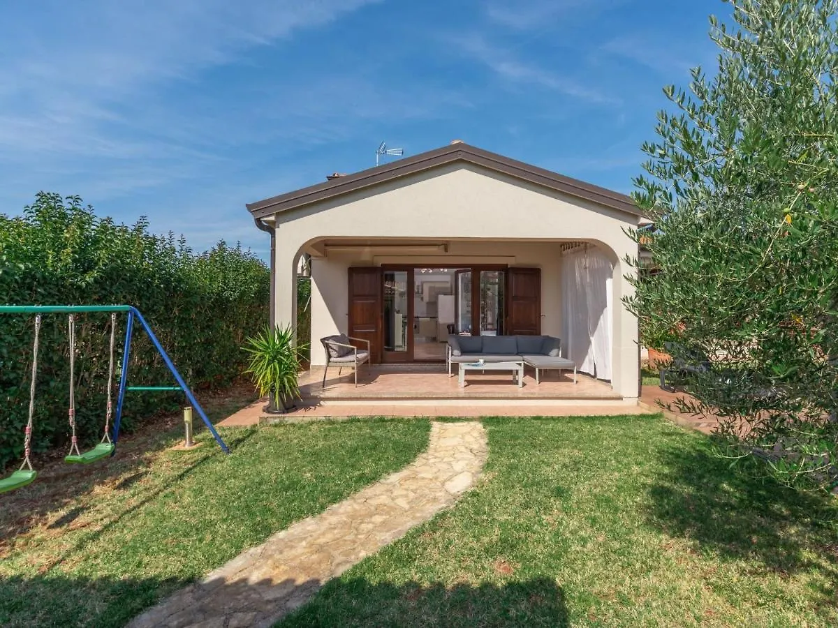 Adorable Holiday House With Private Pool Filipac 0*,