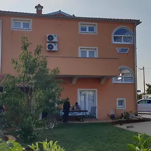  Appartamento Citrus Novigrad